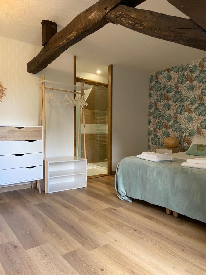 La Charmeraie : Gite De Charme, Piscine Et Spa Thésée Exterior foto