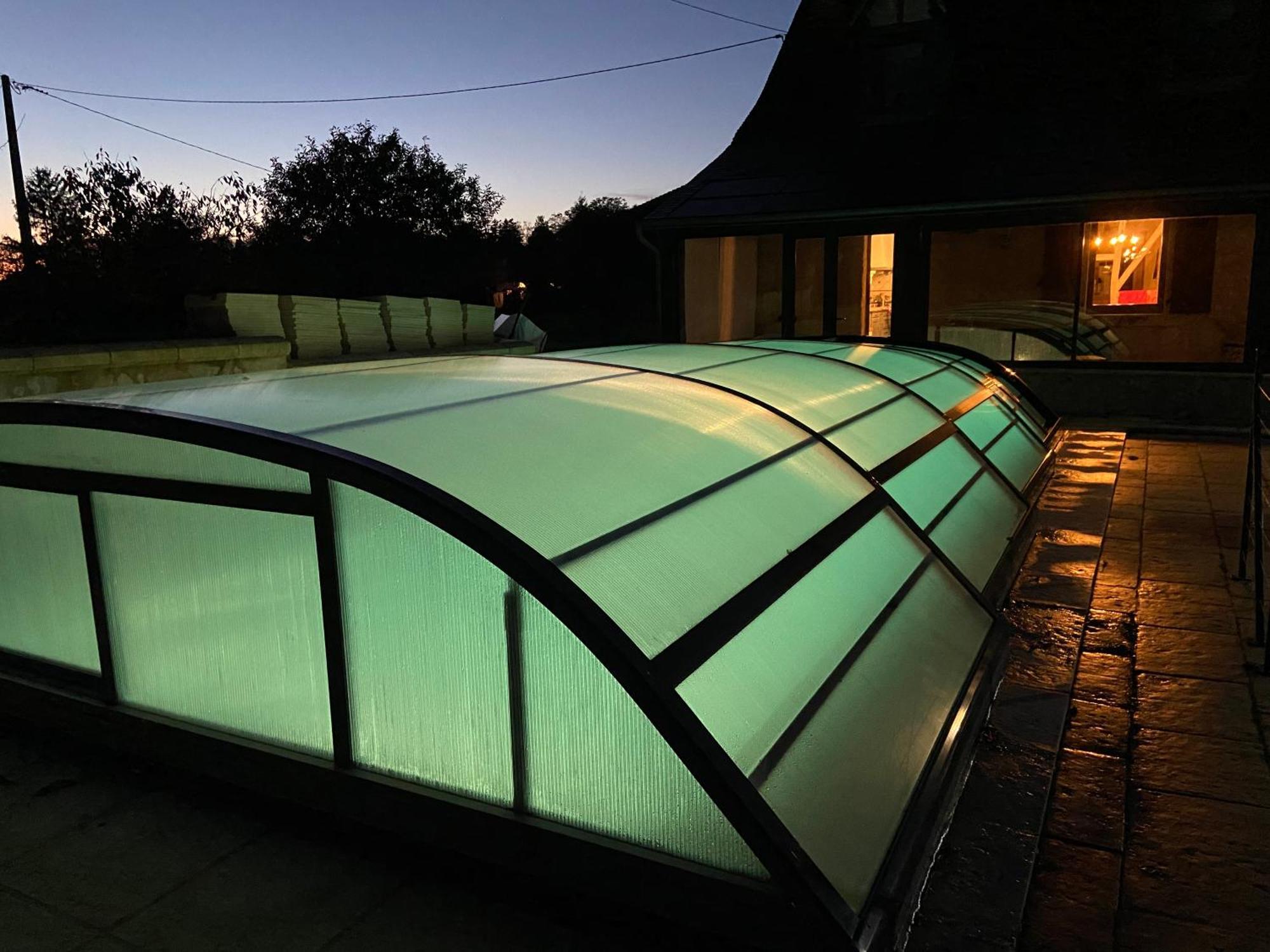 La Charmeraie : Gite De Charme, Piscine Et Spa Thésée Exterior foto